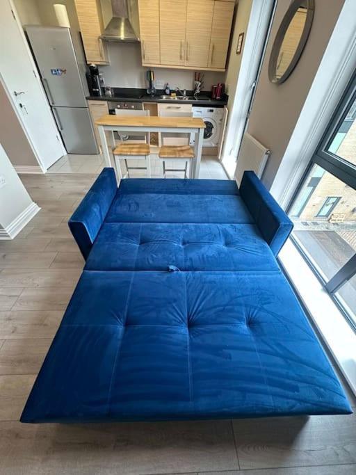 Cute Apartment Next To Colindale Station Edgware Ngoại thất bức ảnh